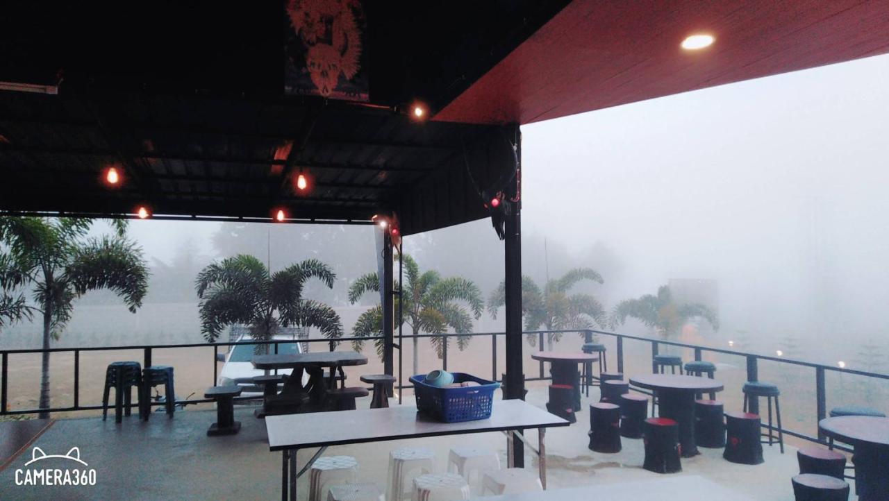 เฟรนด์แคมป์ Khao Kho Exterior foto