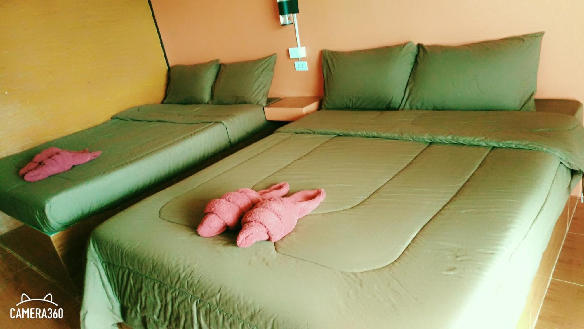 เฟรนด์แคมป์ Khao Kho Quarto foto